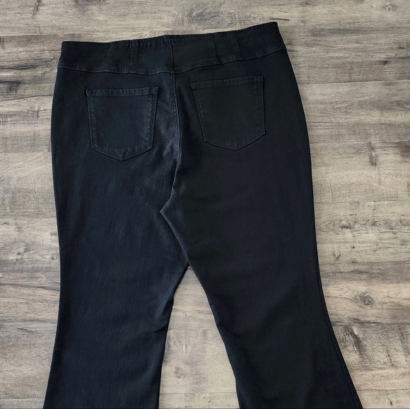Jessica Simpson Pull On Flare Pant Black Women's Size 18W NEW - Picture 7 of 16